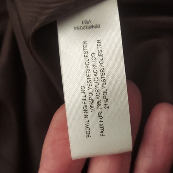 DEBBIE MORGAN Brown Quilted Zipper Front Sleeveless Vest - Picture 9 of 10